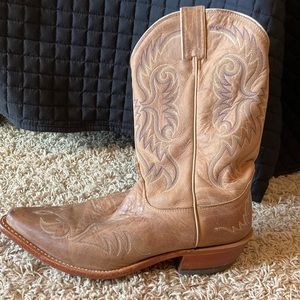Nocona cowboy boots size 10